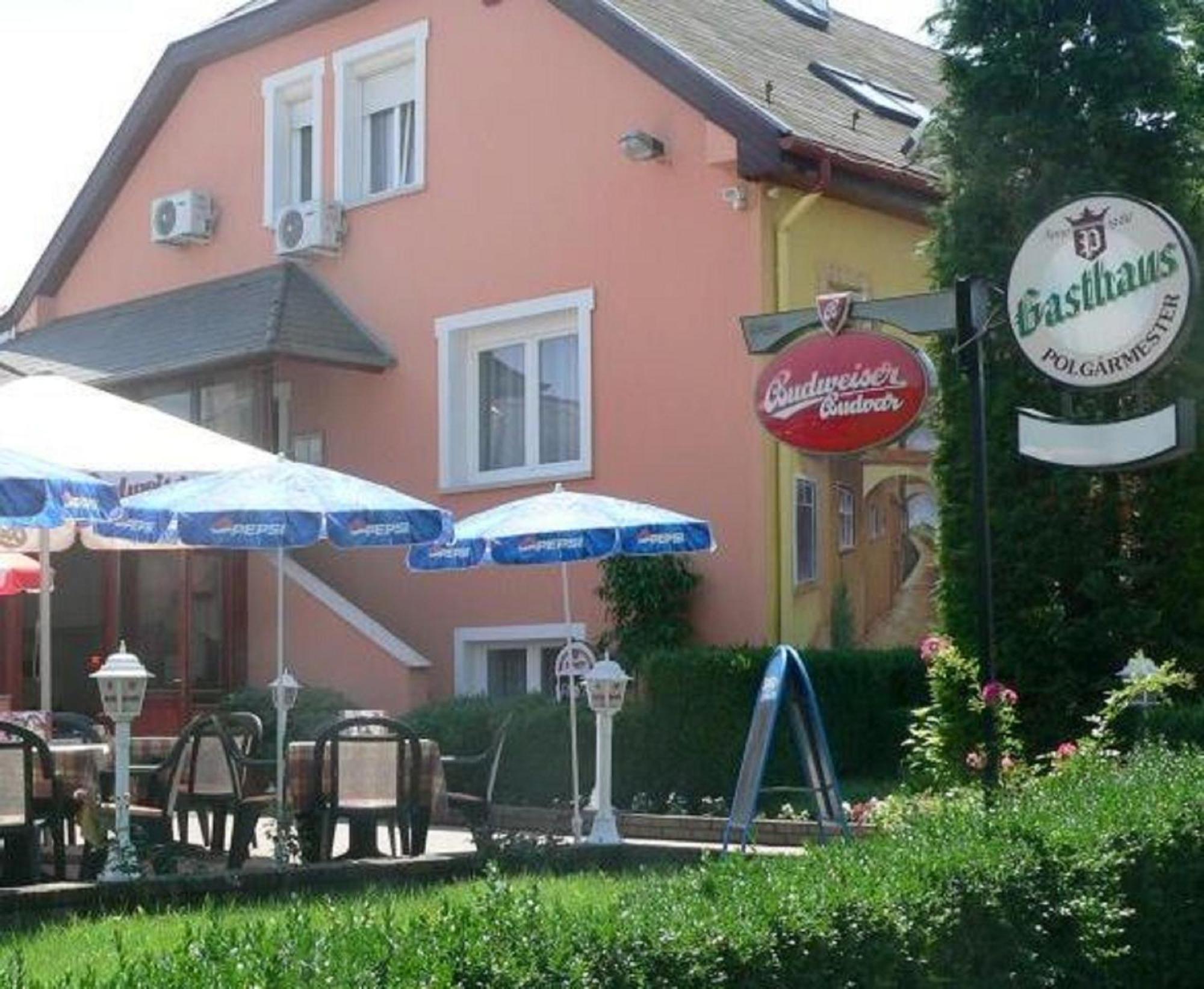 Polgarmester Etterem Es Panzio Fertoszeplak Экстерьер фото